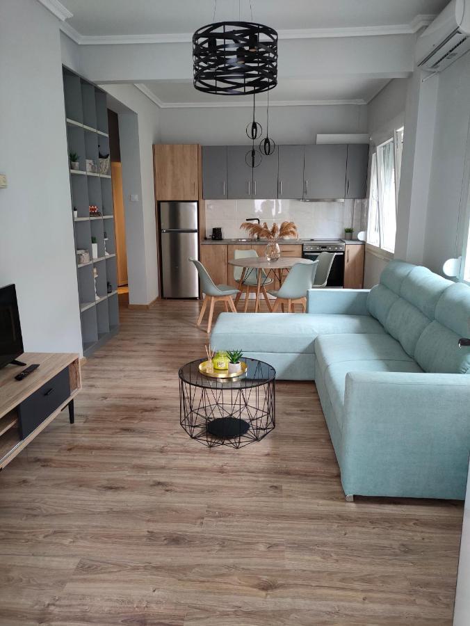 Dimitra'S Apartment เนอา มิคานิโอนา ภายนอก รูปภาพ