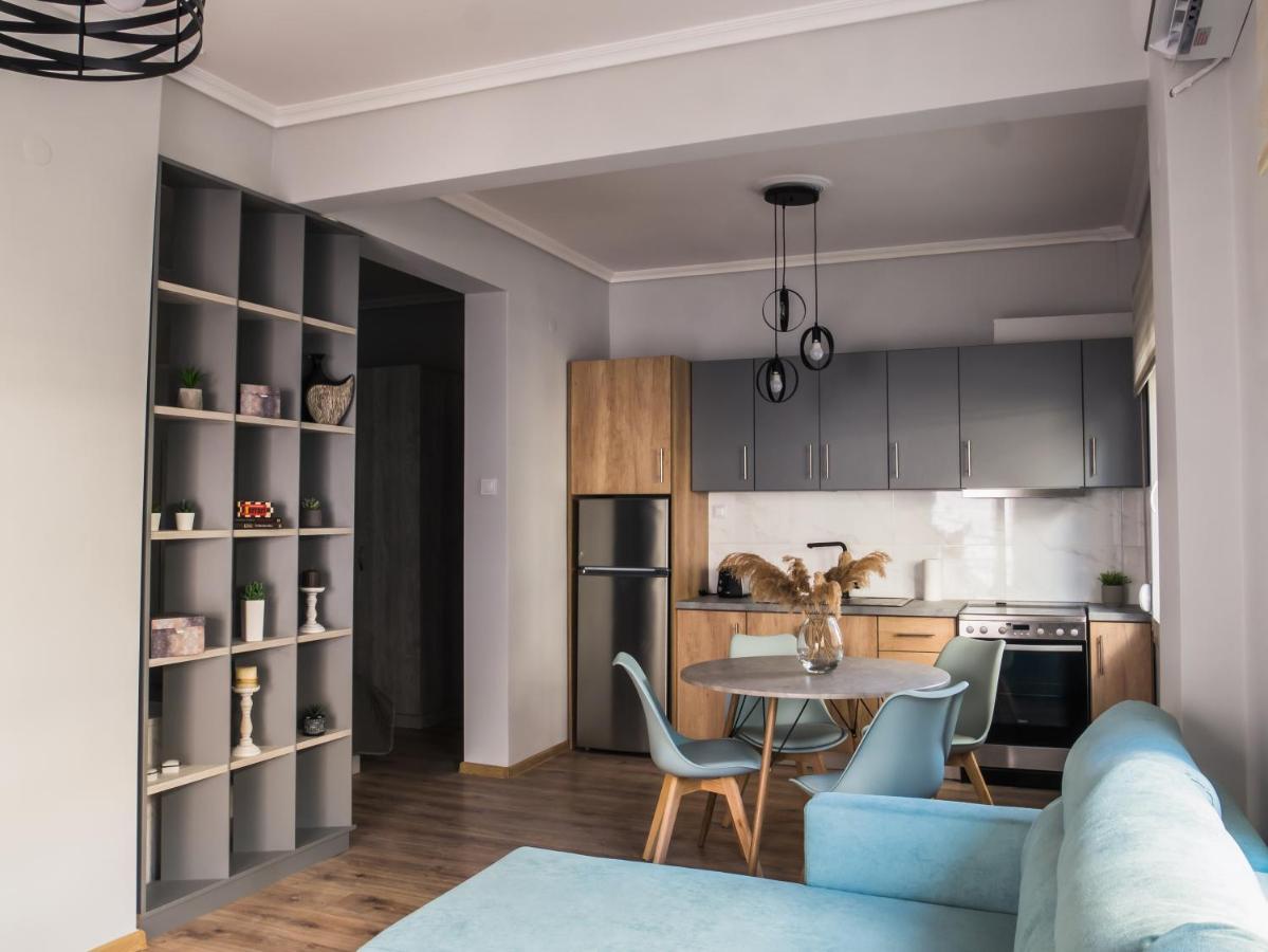 Dimitra'S Apartment เนอา มิคานิโอนา ภายนอก รูปภาพ