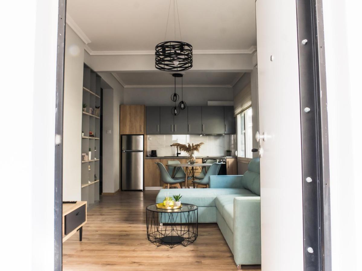 Dimitra'S Apartment เนอา มิคานิโอนา ภายนอก รูปภาพ